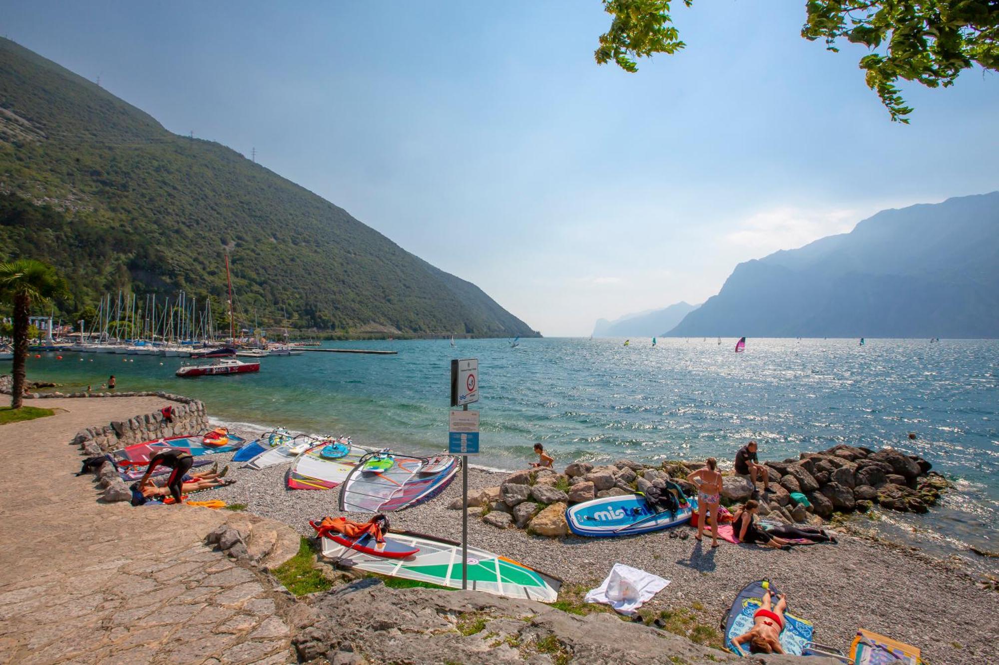 Il Piccolo Nido - Happy Rentals Riva del Garda Buitenkant foto
